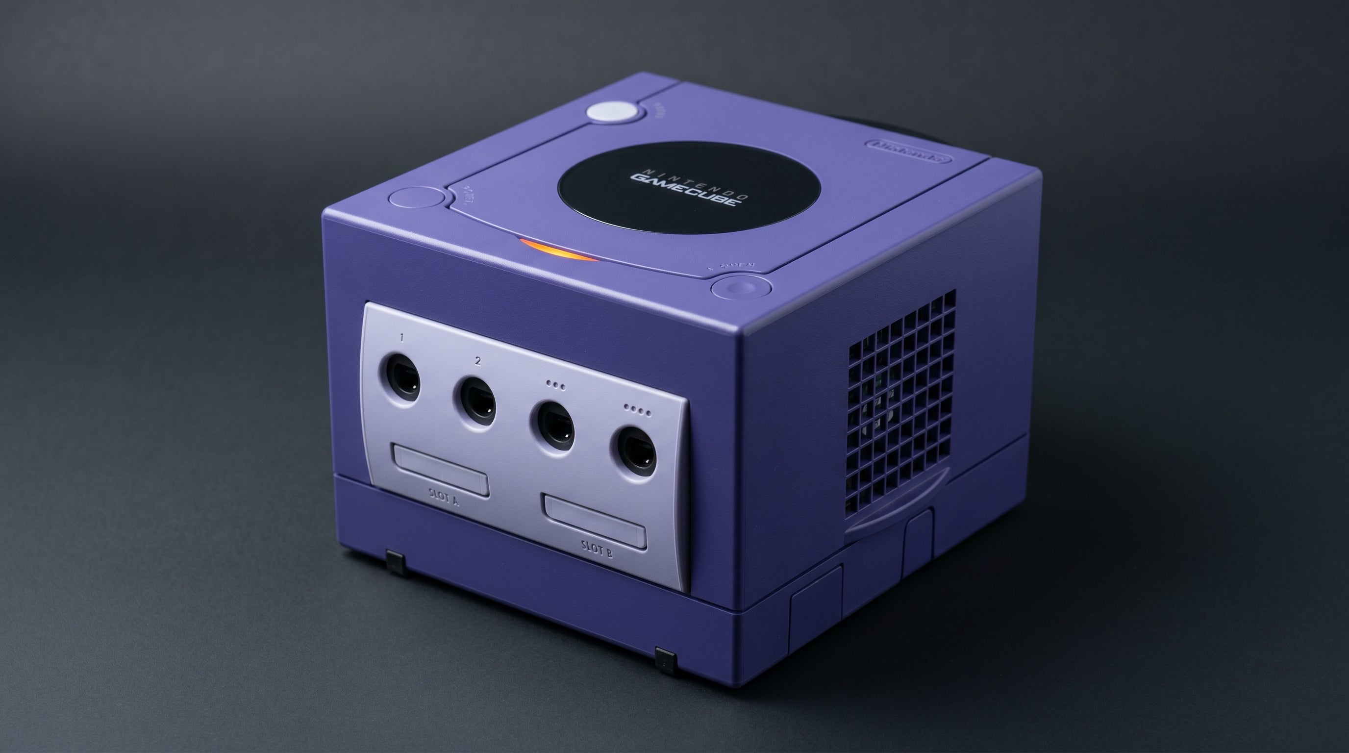 How to Connect a GameCube to a Modern TV